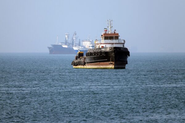 UAE沖で船舶拿捕か　イラン領海へ航行　英機関が発表