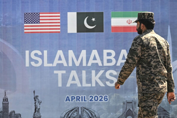 イラン　米国に新たな和平案を伝達