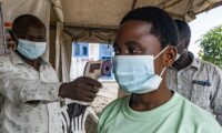 コンゴでエボラ急拡大　中アフリカ往来で中国流入懸念