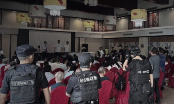 四川の家庭教会　礼拝中に警察ら50〜60人が包囲　子供を含む多数を連行