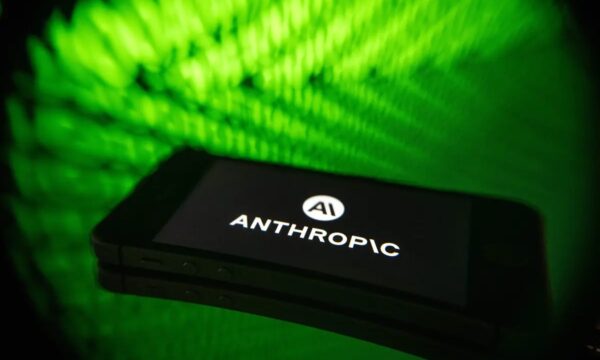 Anthropic　中国アリババのAI「蒸留攻撃」を指摘　米政府に対応要請
