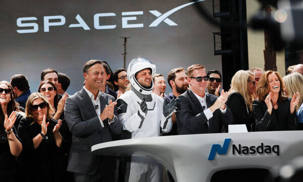 SpaceX株がIPO後も上昇　時価総額2兆ドル突破　評価とリスクを徹底分析