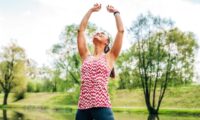 無意識のクセが体を壊す？　姿勢を改善する5つのエクササイズ