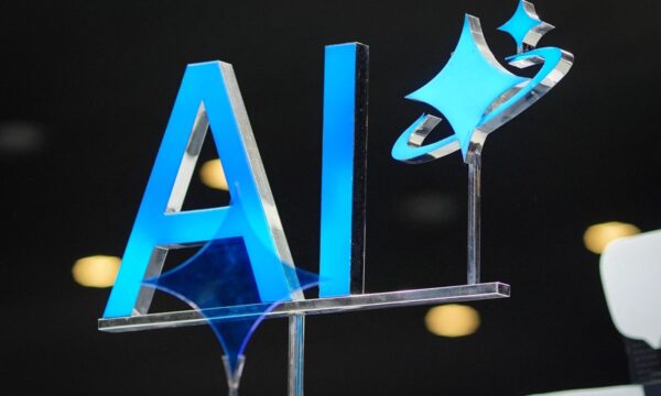 AIが数か月でサイバー防御を突破する恐れ　ファイブアイズ機関が警告
