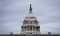 米下院　対イラン軍事行動を阻止する決議案を可決