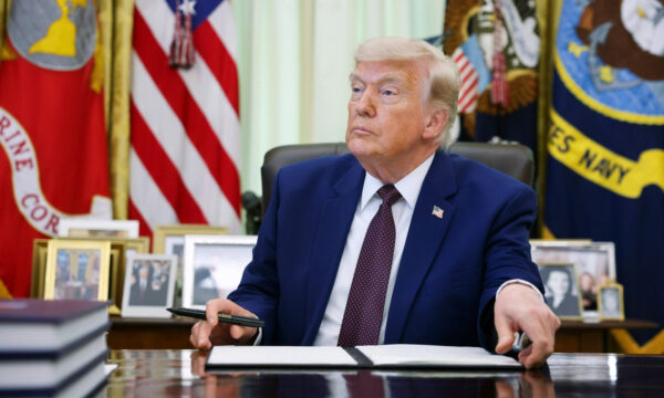 トランプ氏　米政府によるAI企業への出資を検討中と発言