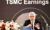 TSMC　米国に1千億ドルを追加投資へ