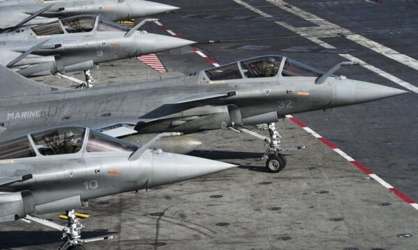 仏元戦闘機操縦士を捜査　中共への機密提供疑い