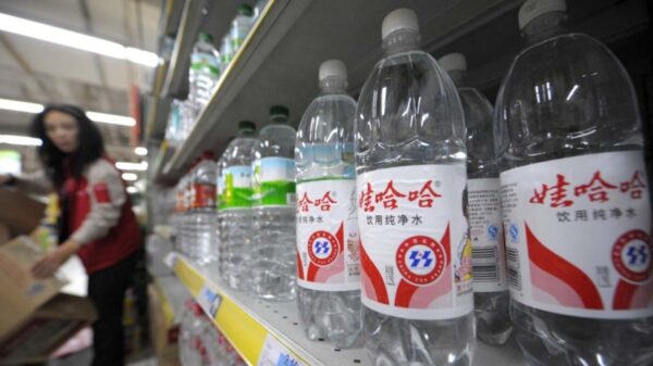 中国飲料に米国が「待った」　使用禁止の甘味料を検出