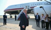 原油価格が急落　トランプ大統領「イラン核問題の協議は順調」