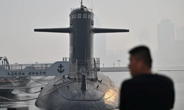 太平洋に放たれた戦略的シグナル　中共軍SLBM試射の狙い