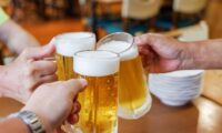 研究者らが推奨「アルコールは1日1杯まで」