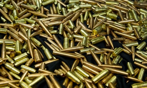 タイでの交通事故から地下武器庫が発覚　中国人男性に禁錮46年の判決