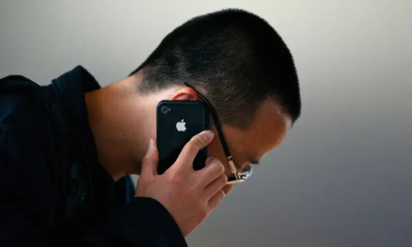 警察が個人のスマホも検査可能に？　中国で警察の検査権限を拡大