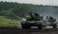 防衛白書　中共を「最大の戦略的な挑戦」と明記　