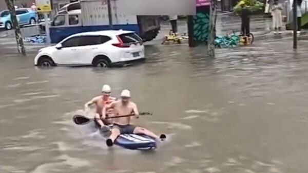 台風13号中国に上陸　上海でも大雨　21万人超が避難