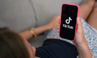TikTok　子どものデータ収集訴訟で和解　4億ドル支払い