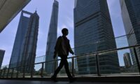 中共　帰国者に7項目の資料提出要求　海外在住者に出国制限の懸念