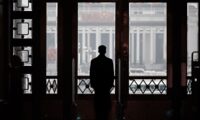 豪企業を装う偽求人サイト　中国情報機関のスパイ勧誘に利用か　FBIが13ドメイン差し押さえ