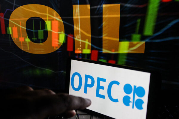 OPECプラス　9月に18万8,000バレル増産　自主減産を終了へ
