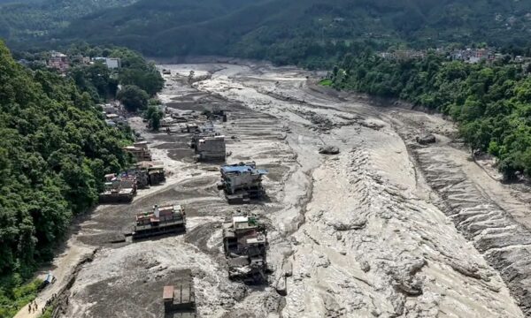 ネパール大洪水　160人死亡・800人超不明　邦人5人も連絡つかず