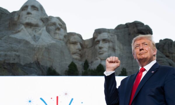 トランプ氏　共和党内で圧倒的人気　レーガンの3倍　リンカーンの7倍＝米世論調査