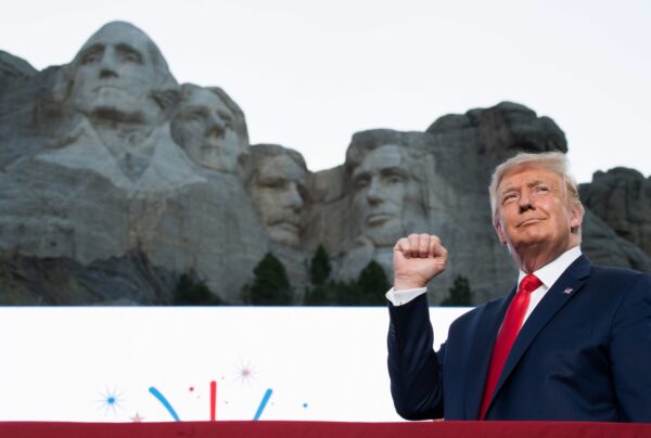 トランプ氏　共和党内で圧倒的人気　レーガンの3倍　リンカーンの7倍＝米世論調査