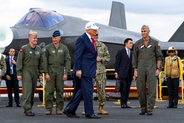 なぜトランプ米大統領は空母の「蒸気式カタパルト」にこだわるのか