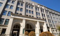 27年度予算要求は143兆円超へ　防衛費8.9兆円　国債費36兆円　積極成長投資