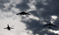 B-21の配備迫る　戦場を変えるステルス技術