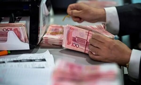 海底撈創業者の妻　2億5900万株を売却　中国の富裕層徴税強化で警戒広がる