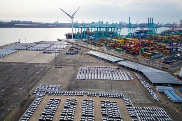 中国車の米国参入を阻止へ　自動車業界が規制法案の年内成立を要求