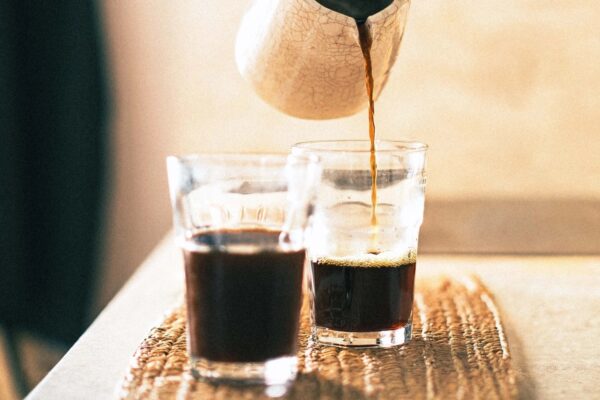 コーヒーは腸内細菌を変える　カフェインレスでも