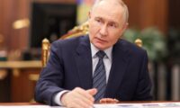 ロシアの大型爆撃機が突然墜落　6人死亡　極東の航空部隊に大きな打撃