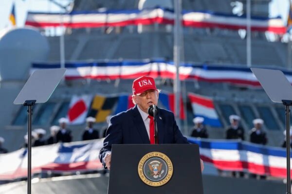 トランプ氏 　66億ドル規模の大型造船所建設を発表