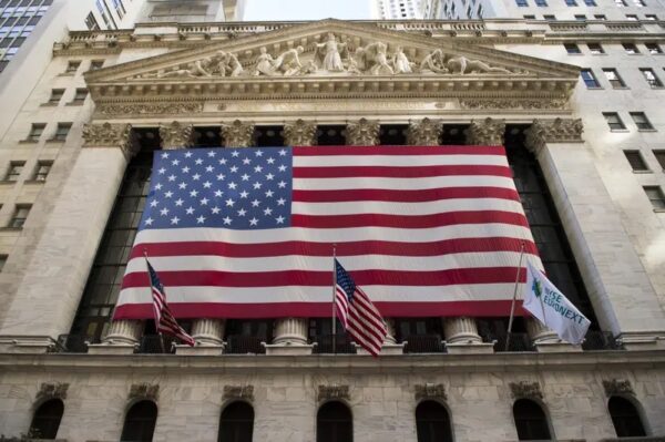 米GDP成長率3.4％　市場予想上回る　AI投資と個人消費がけん引