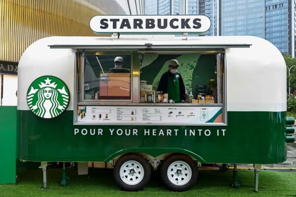 スターバックス新疆進出に米下院委が批判　ウルムチに初の2店舗