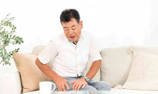 膝や太ももの痛み、原因は股関節かも？　5つのサインとケア方法