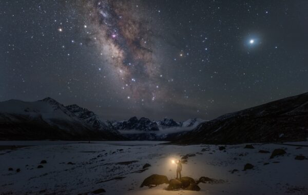 【万物は語る】地上の灯火が星明かりを覆い隠すとき
